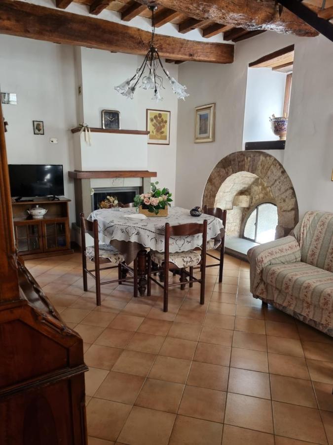 דירות גוביו A Casa Di Cristina מראה חיצוני תמונה